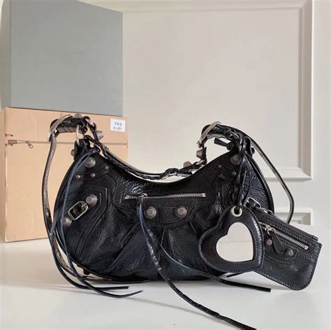 black balenciaga bag dupe|balenciaga bag le cagole dupe.